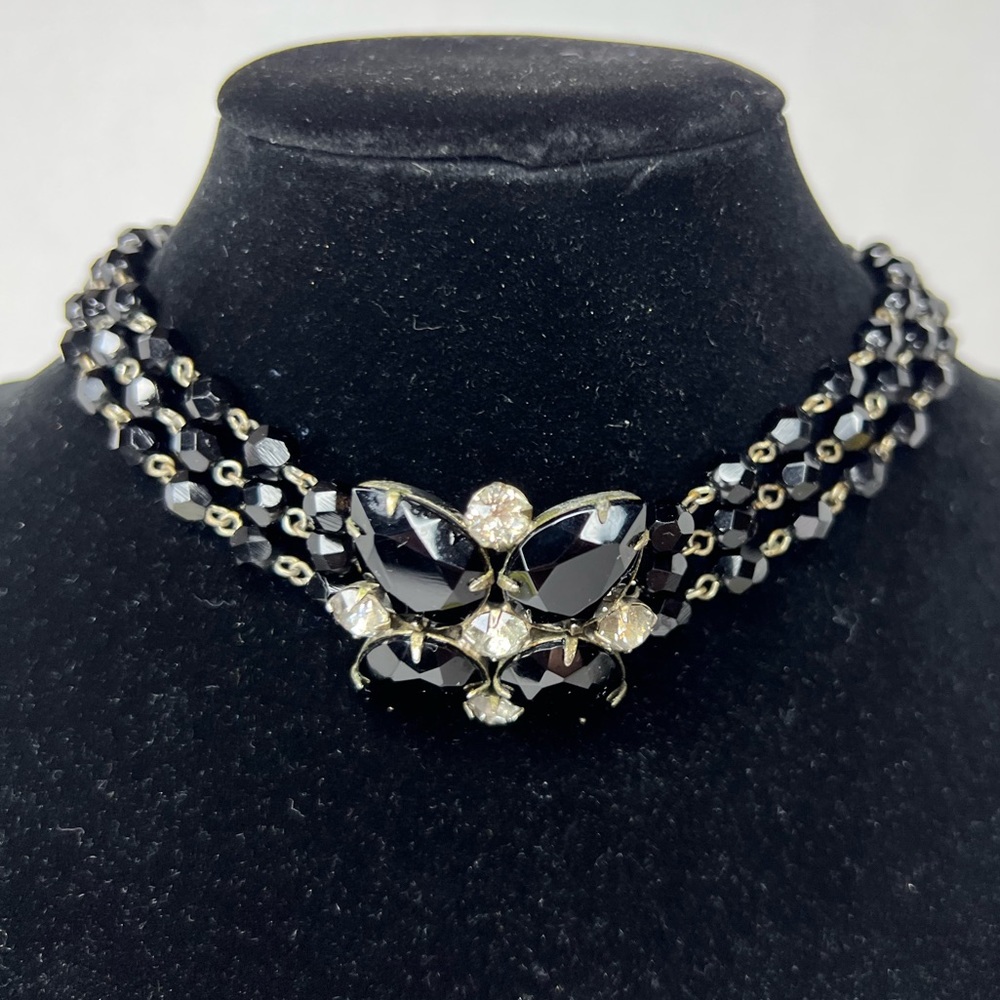 1950s/60s black and crystal choker